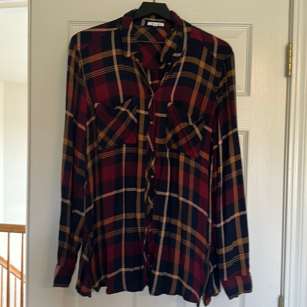 XL Maurice’s flannel with side zipper